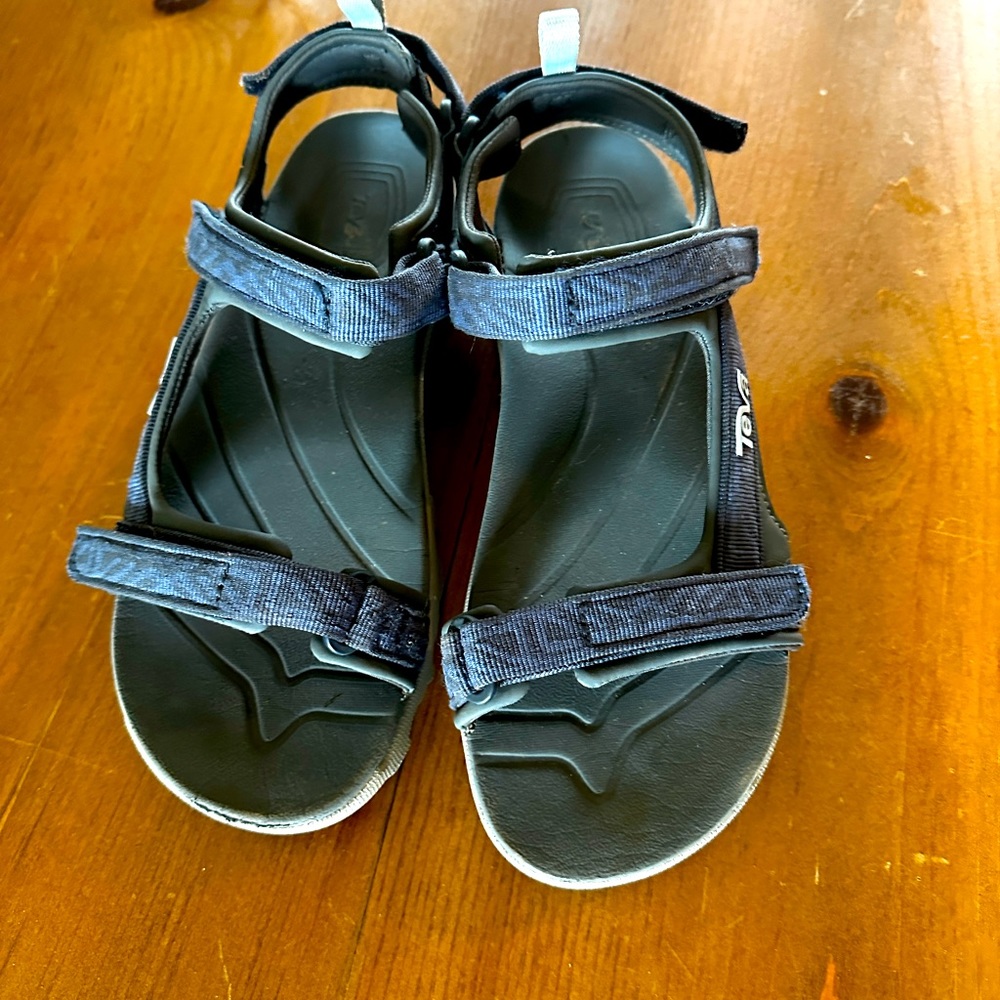 TEVA Sandals size 5